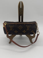 LOUIS VUITTON Handbag