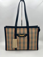 BURBERRY Handbag