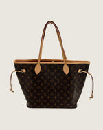 LOUIS VUITTON Handbag