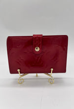 LOUIS VUITTON Good: Item has clear signs of wear Wallet
