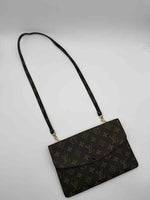 LOUIS VUITTON Handbag