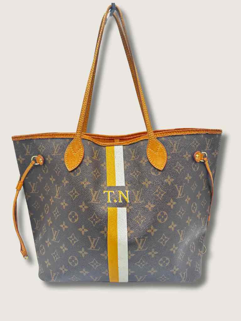 LOUIS VUITTON Handbag