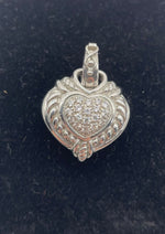 JUDITH RIPKA Pendant
