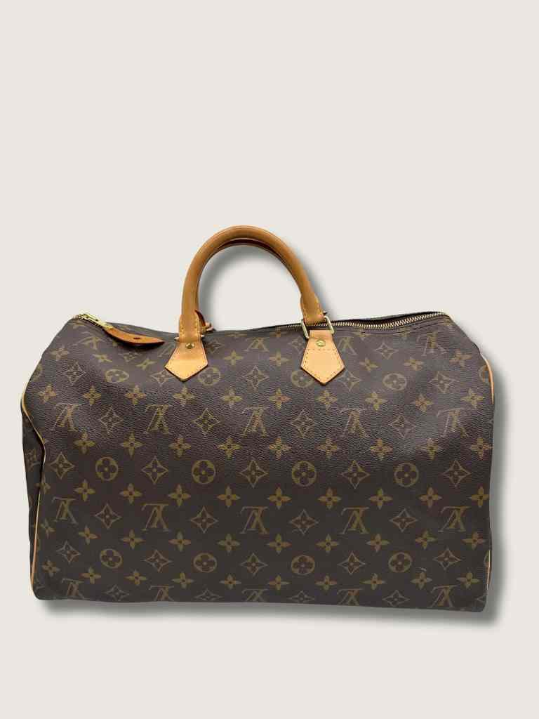 LOUIS VUITTON Handbag