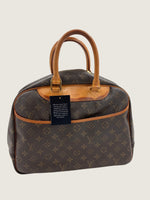 LOUIS VUITTON Handbag