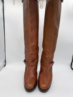 Size 8.5 COACH Wom Boots