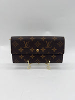 LOUIS VUITTON Wallet