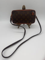 LOUIS VUITTON Handbag