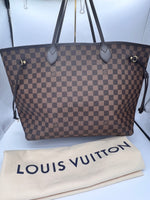 LOUIS VUITTON Handbag