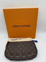 LOUIS VUITTON Handbag