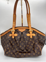 LOUIS VUITTON Handbag