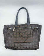 CHANEL Handbag