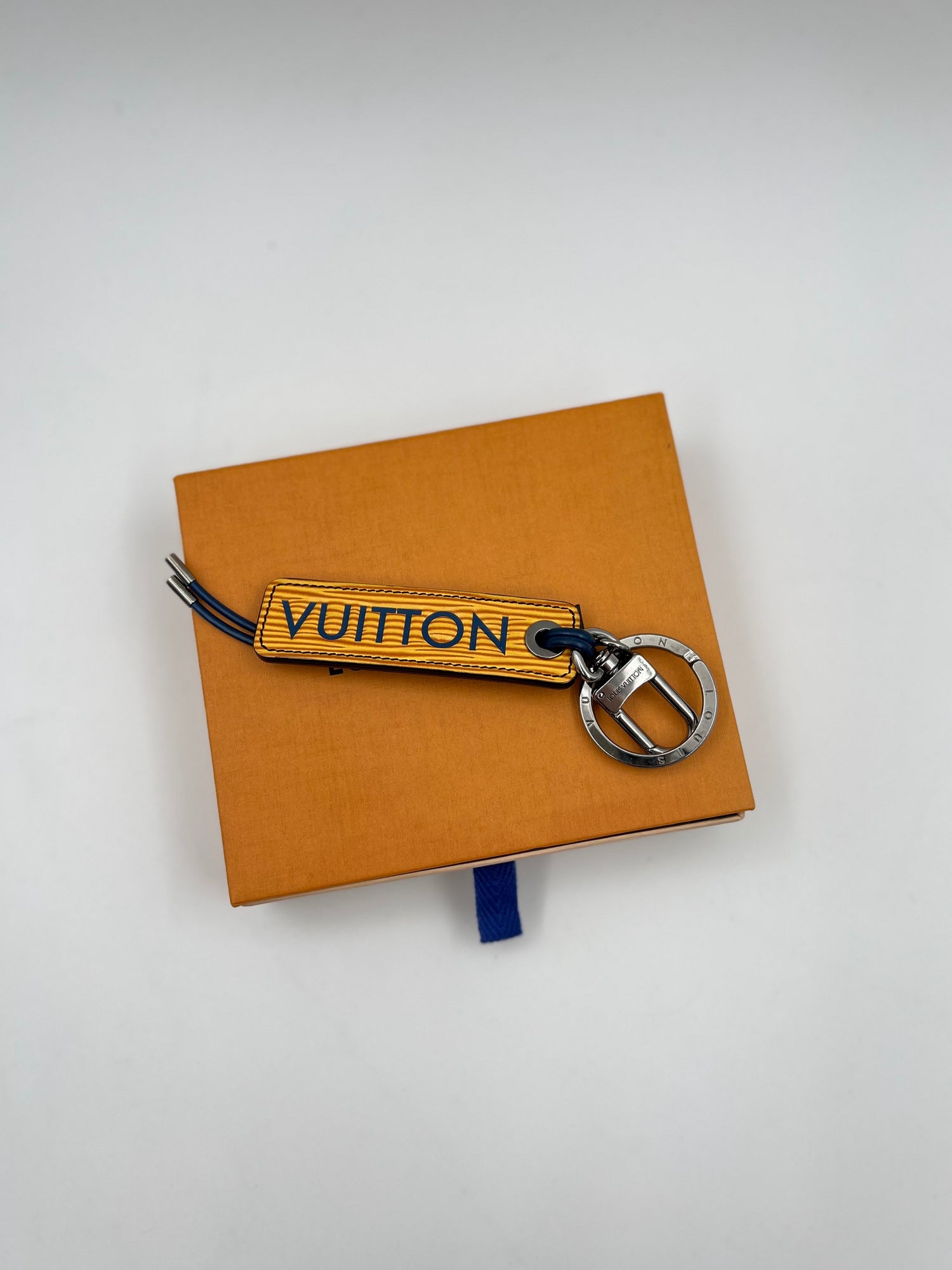 LOUIS VUITTON Other