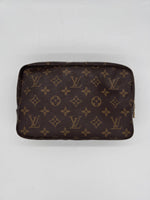 LOUIS VUITTON Good: Item has clear signs of wear Pouch