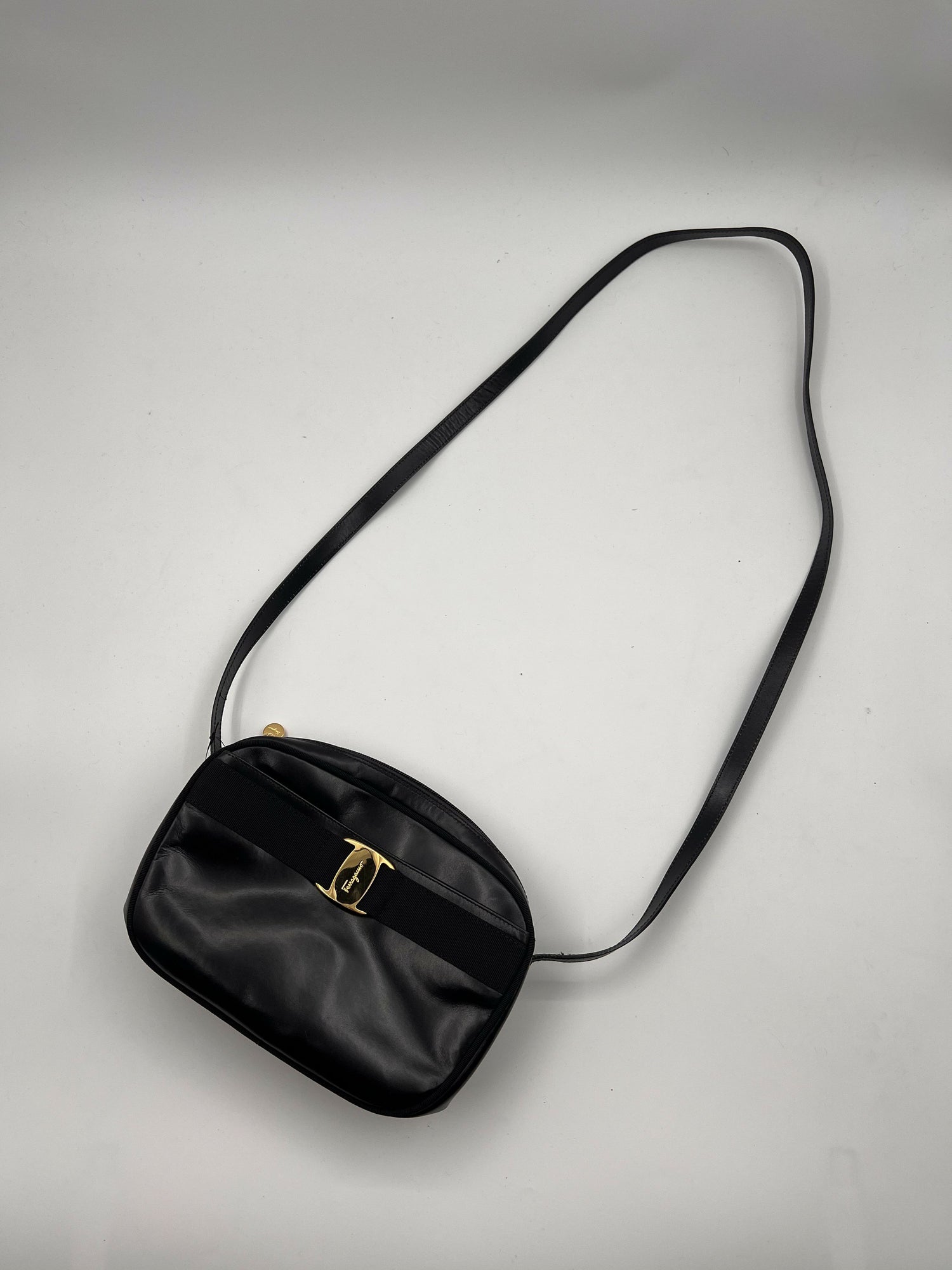 FERRAGAMO Vara Leather Shoulder Bag