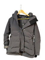 Size M CANADA GOOSE Wom Jacket