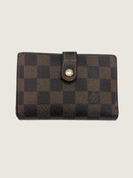 LOUIS VUITTON Good: Item has clear signs of wear Wallet
