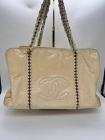 CHANEL Handbag