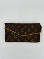 LOUIS VUITTON Pouch