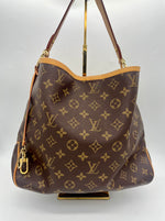 LOUIS VUITTON Handbag