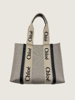 CHLOÉ Like New / NWOT: Item is pristine Handbag