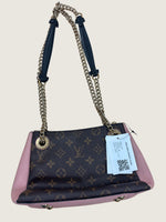 LOUIS VUITTON Excellent: This item is gently used Handbag