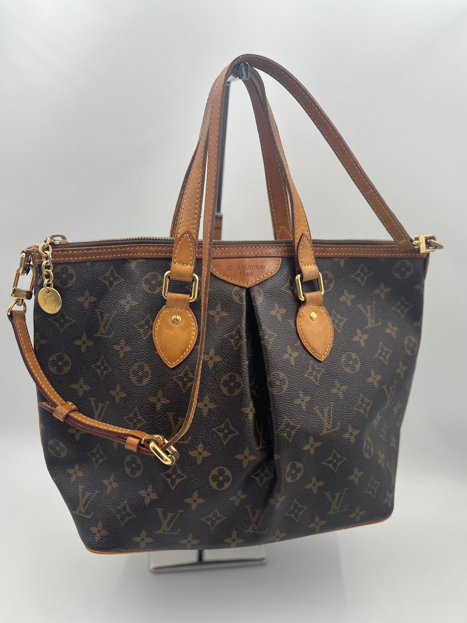 LOUIS VUITTON Palermo PM, Monogram