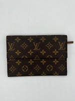 LOUIS VUITTON Wallet
