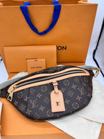 LOUIS VUITTON Handbag