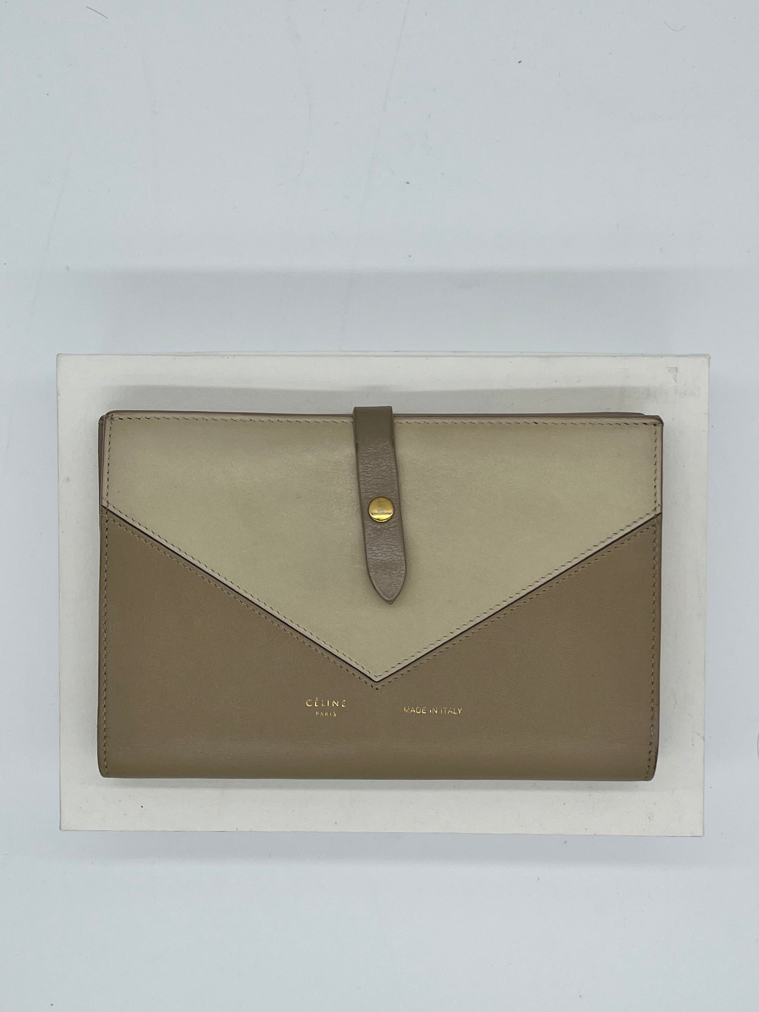 CELINE Good: Item has clear signs of wear Wallet