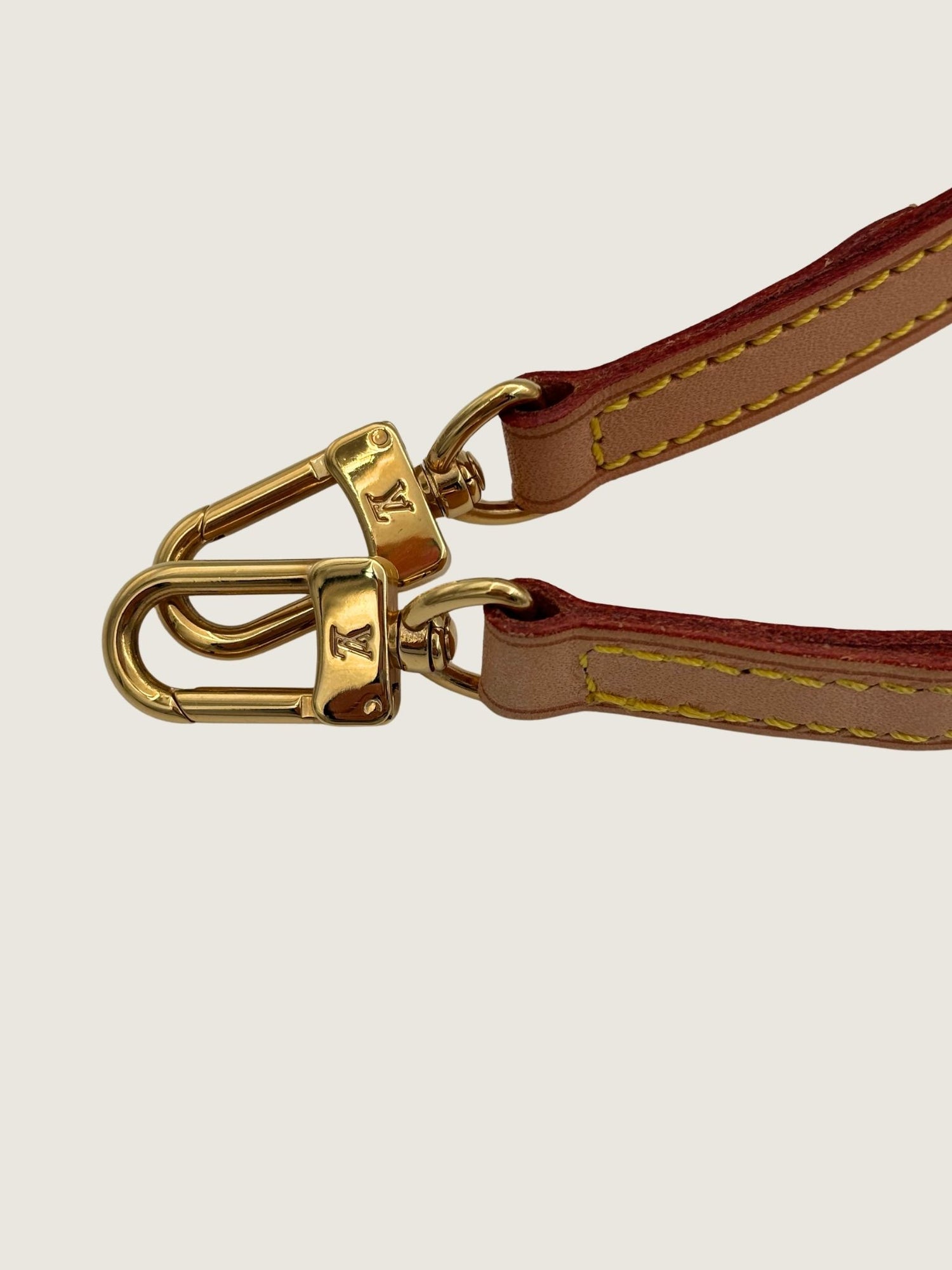 LOUIS VUITTON Like New / NWOT: Item is pristine Other