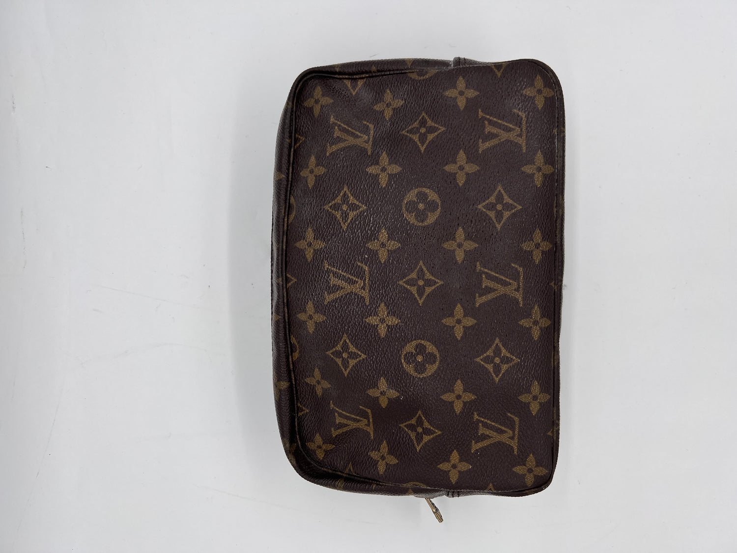 LOUIS VUITTON Good: Item has clear signs of wear Pouch