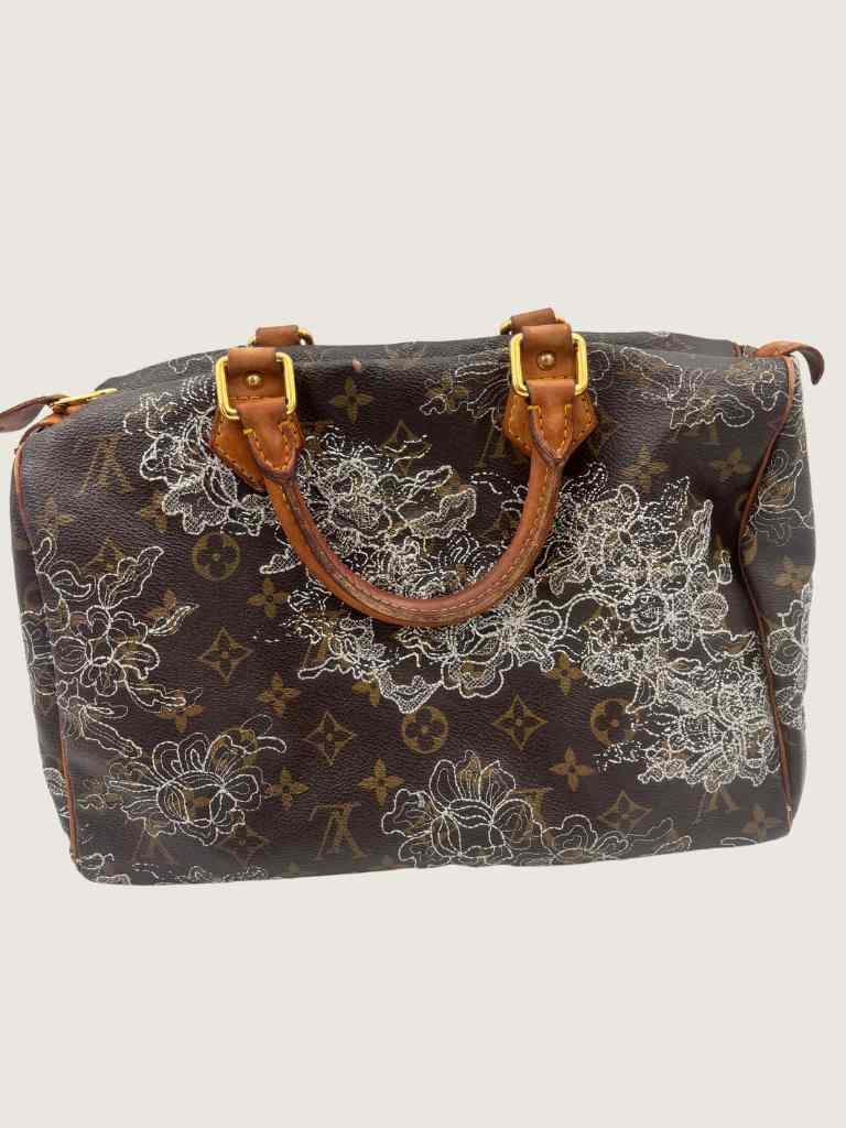 LOUIS VUITTON Handbag
