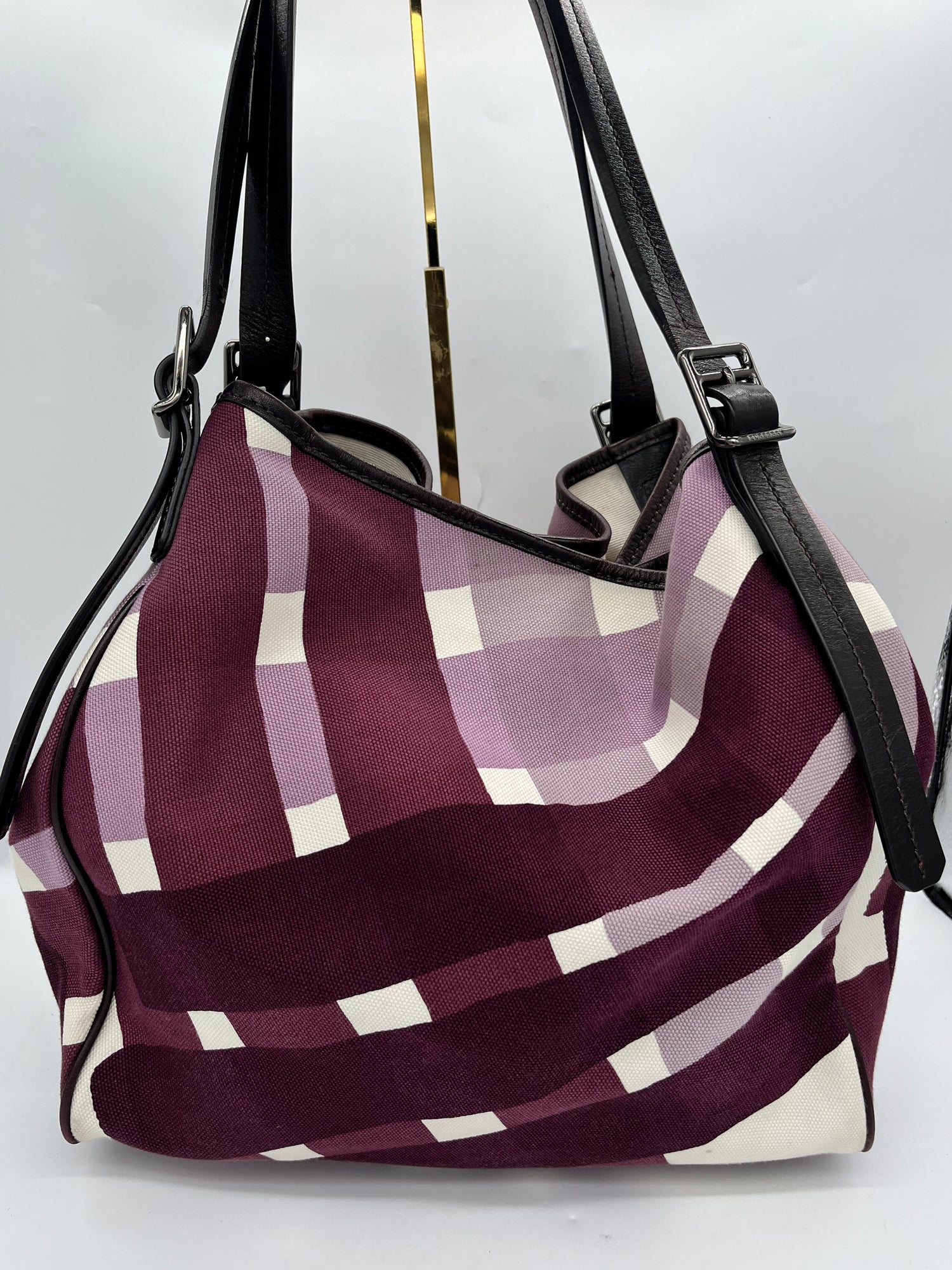 BURBERRY Handbag