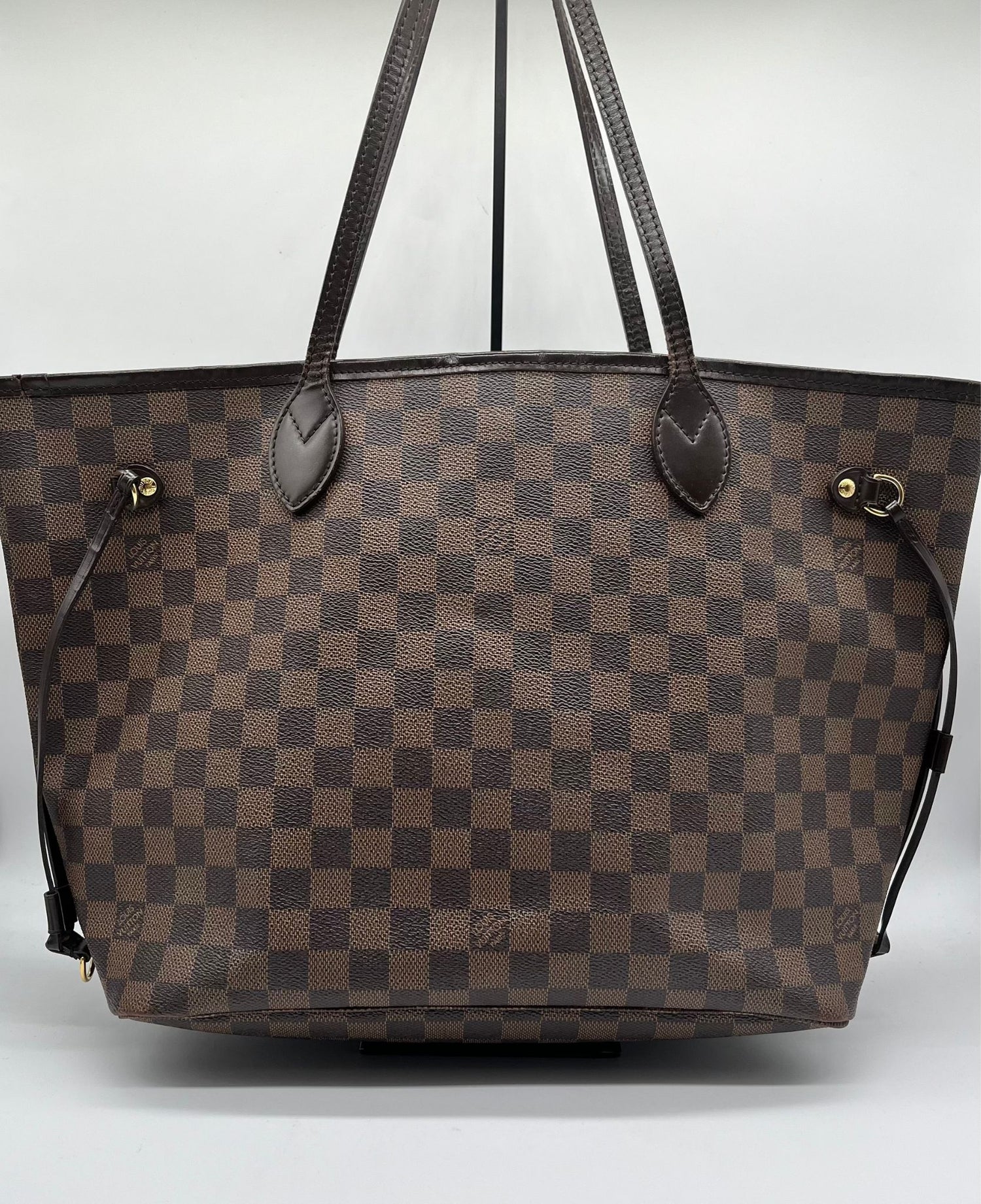LOUIS VUITTON Handbag