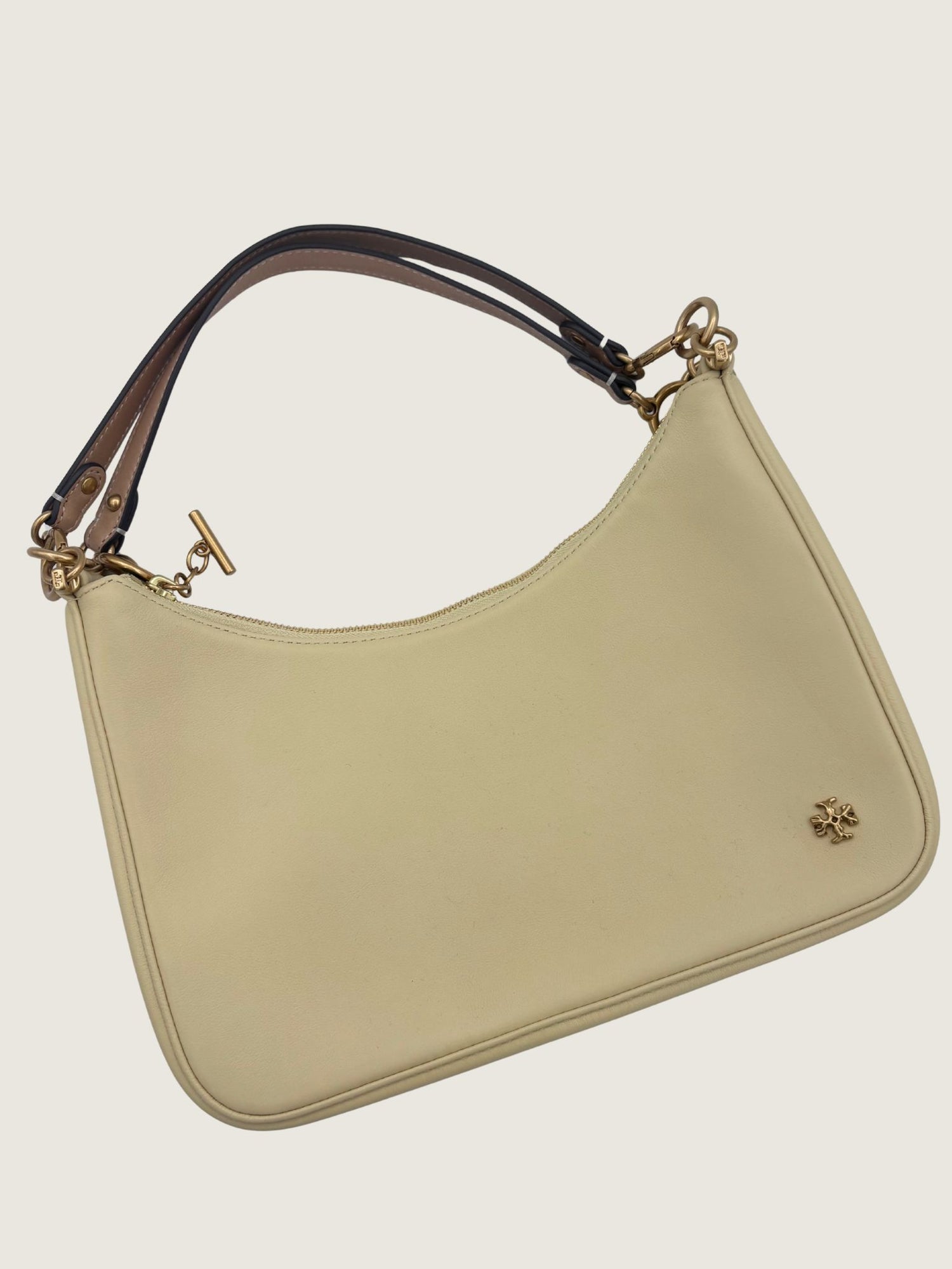 TORY BURCH Like New / NWOT: Item is pristine Handbag