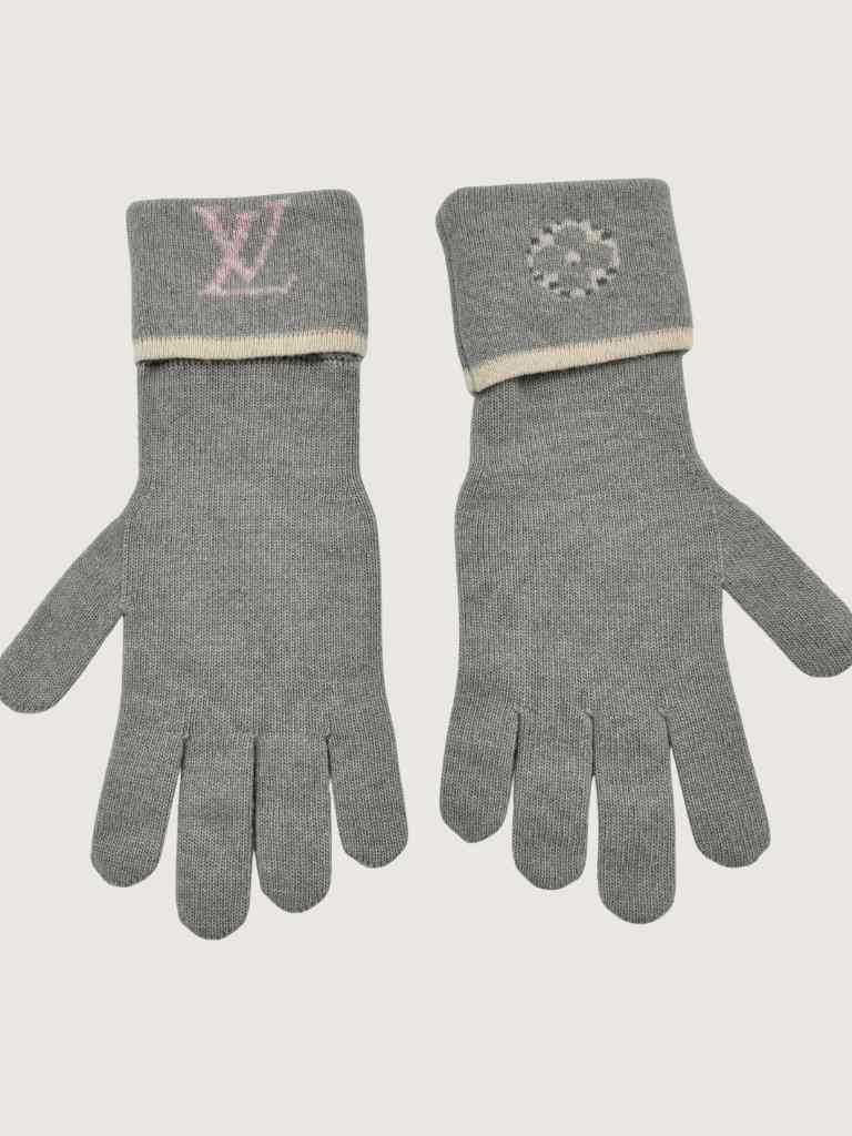 LOUIS VUITTON Gloves & Mittens