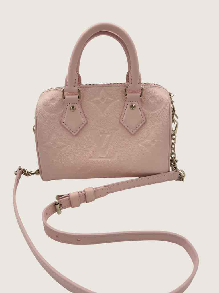 LOUIS VUITTON Handbag