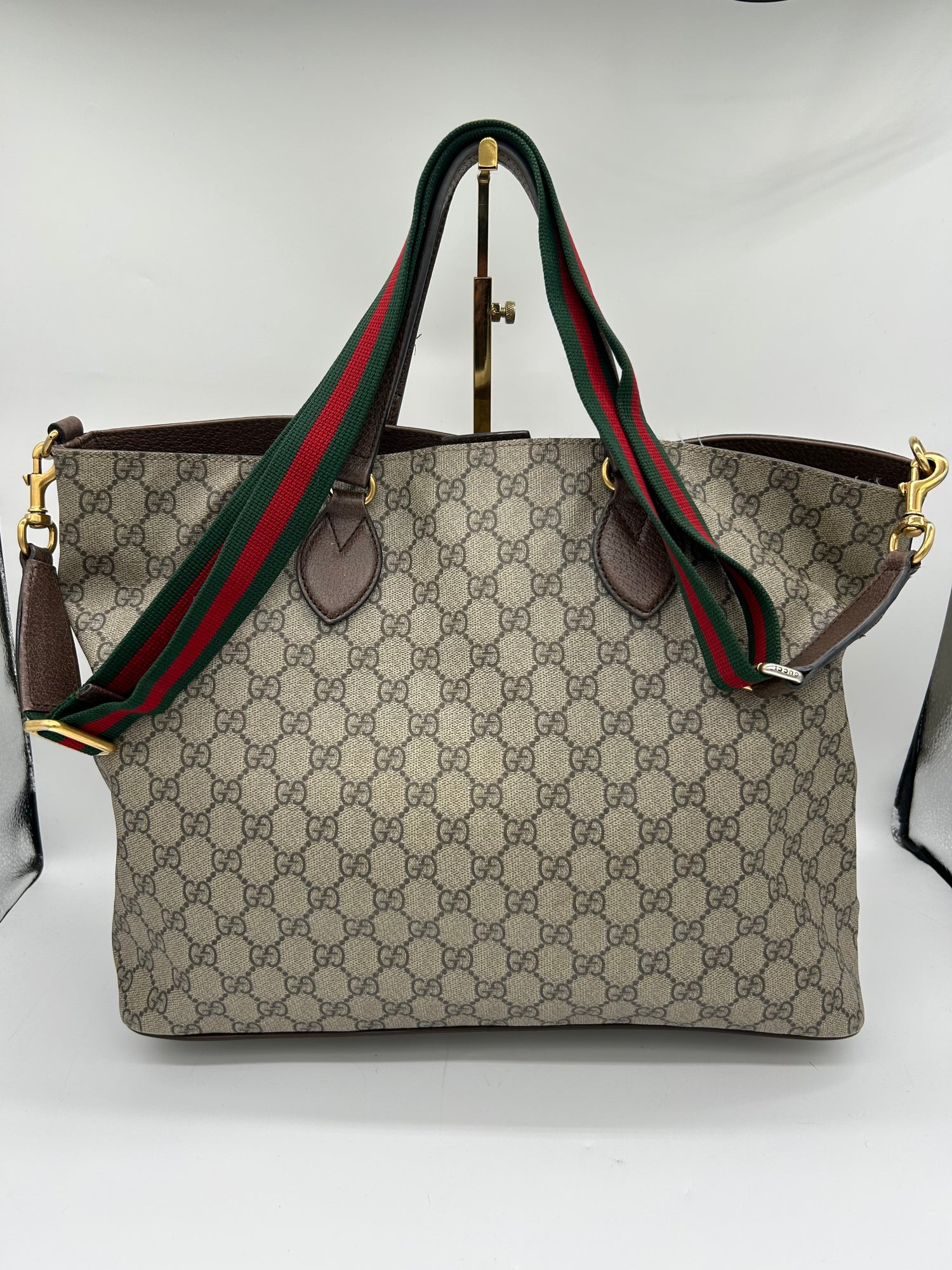 GUCCI Good: Item has clear signs of wear Handbag