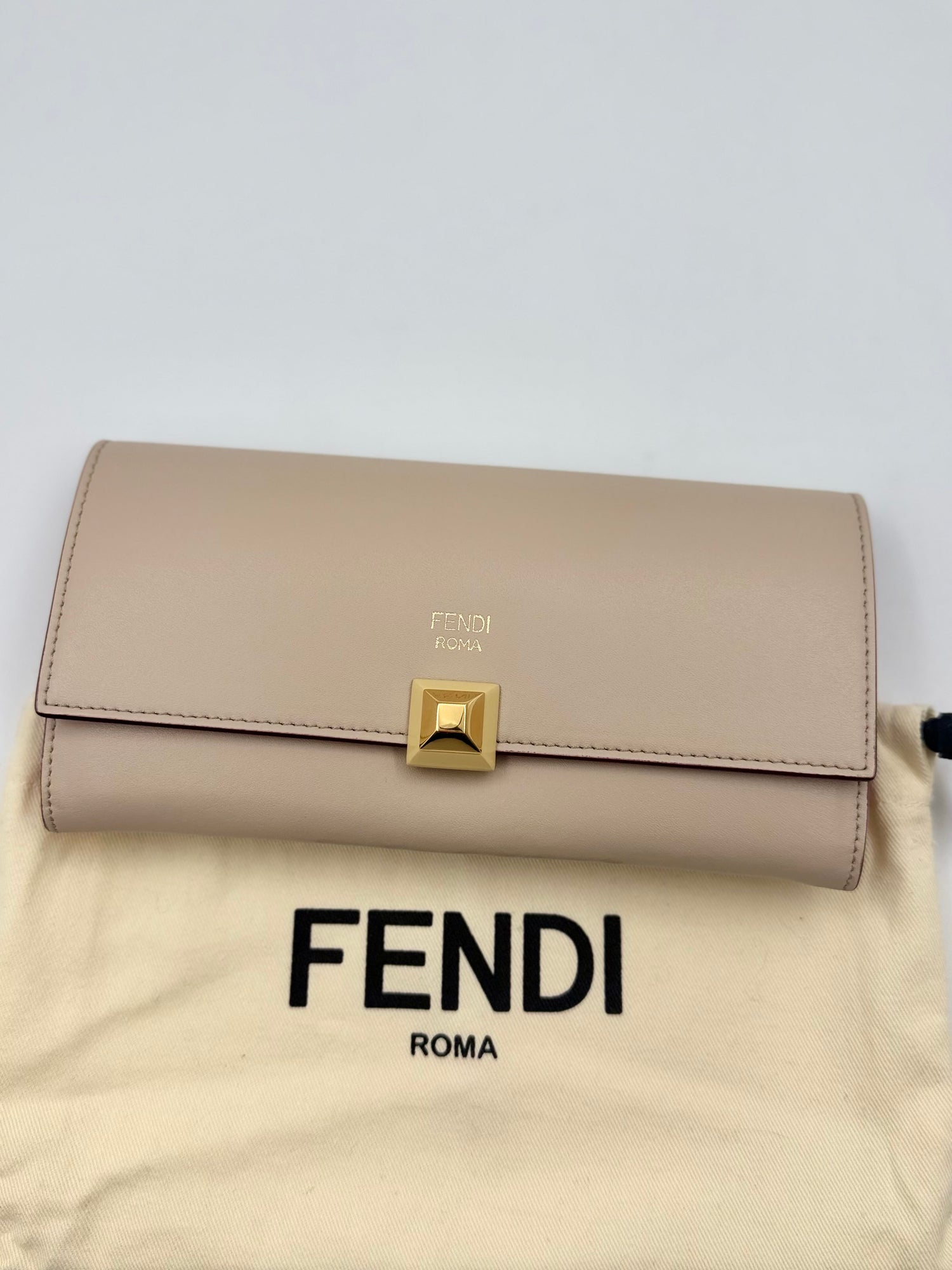 FENDI Leather Long Wallet  ( Excellent )