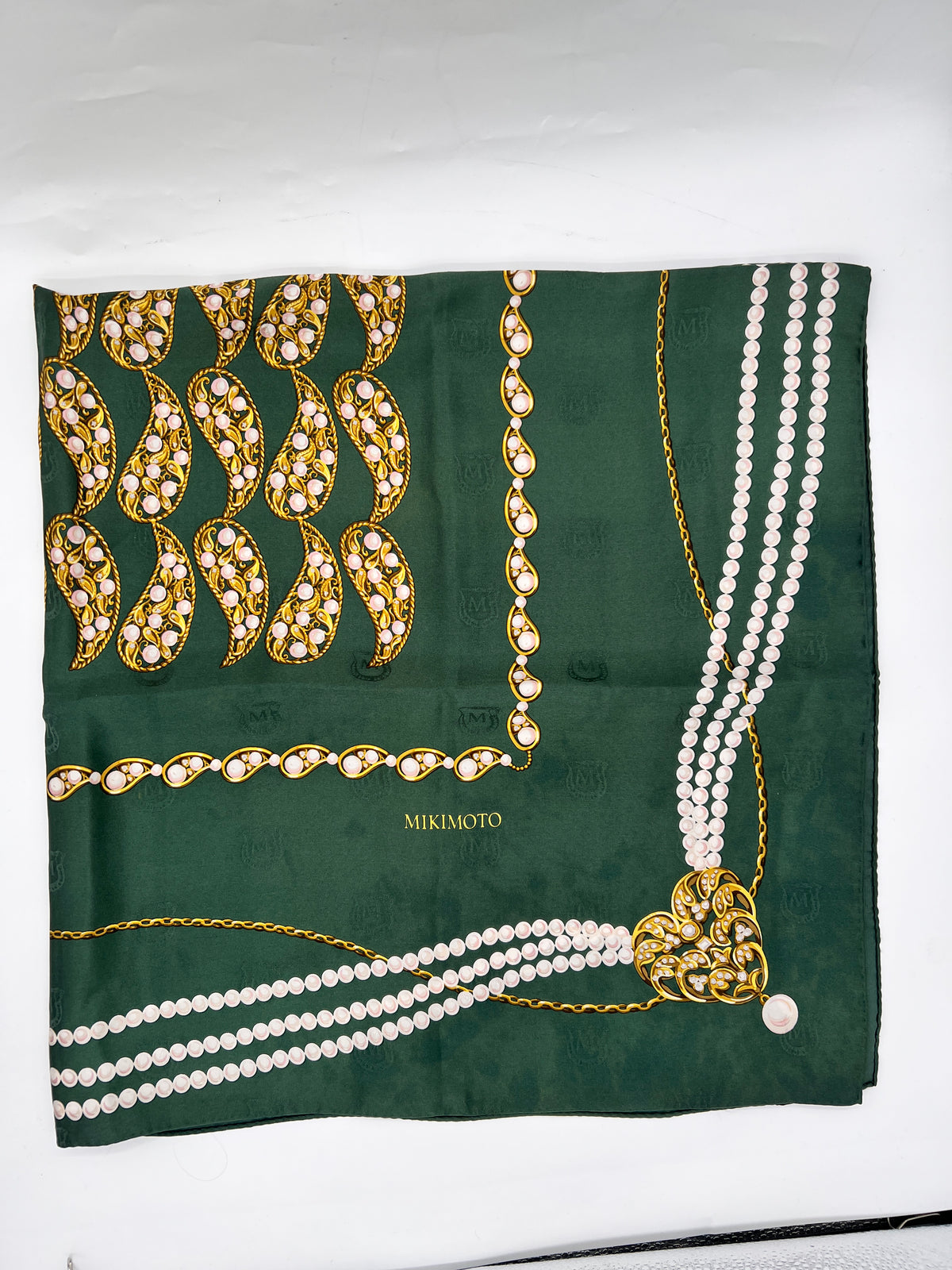 Mikimoto Scarves