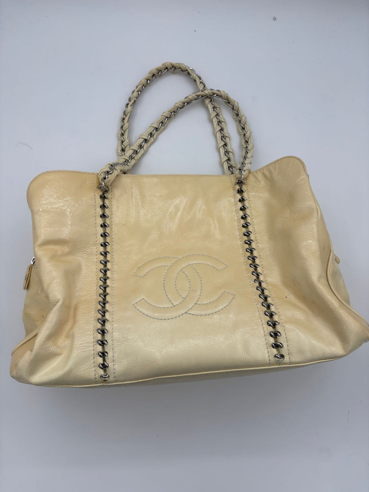 CHANEL Handbag