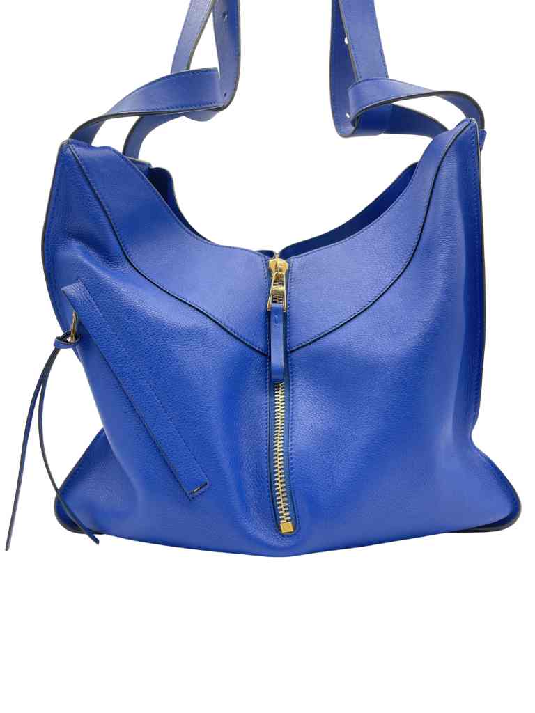 LOEWE Like New / NWOT: Item is pristine Handbag