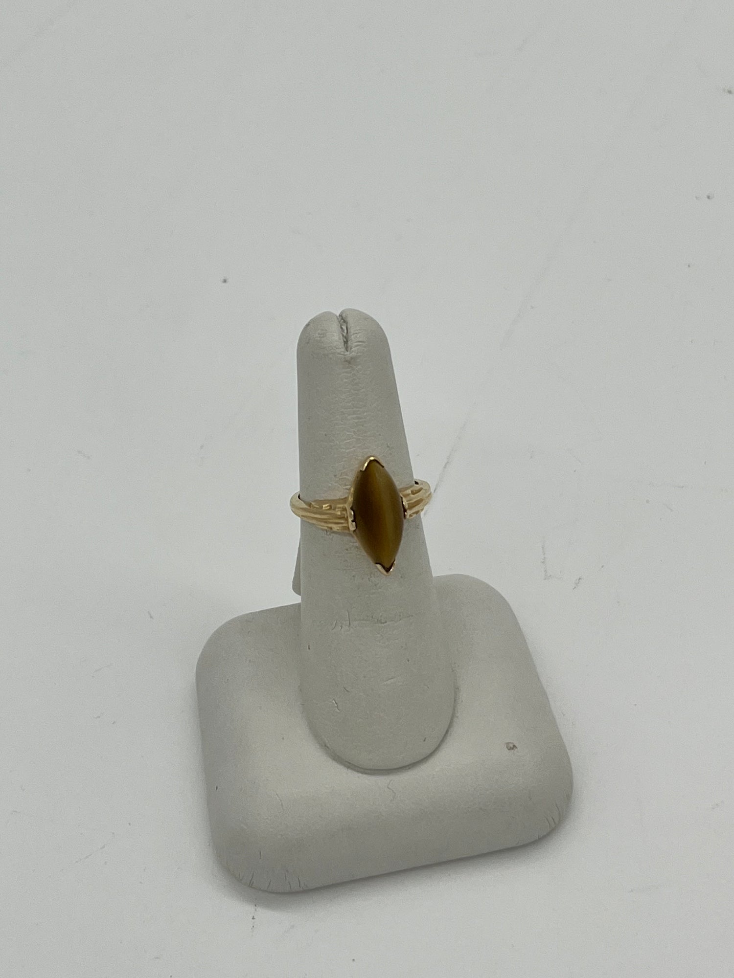 14k gold 6 Like New / NWOT: Item is pristine Ring
