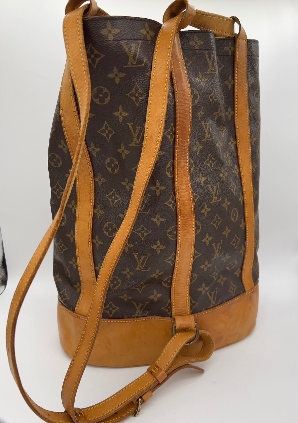 LOUIS VUITTON Handbag
