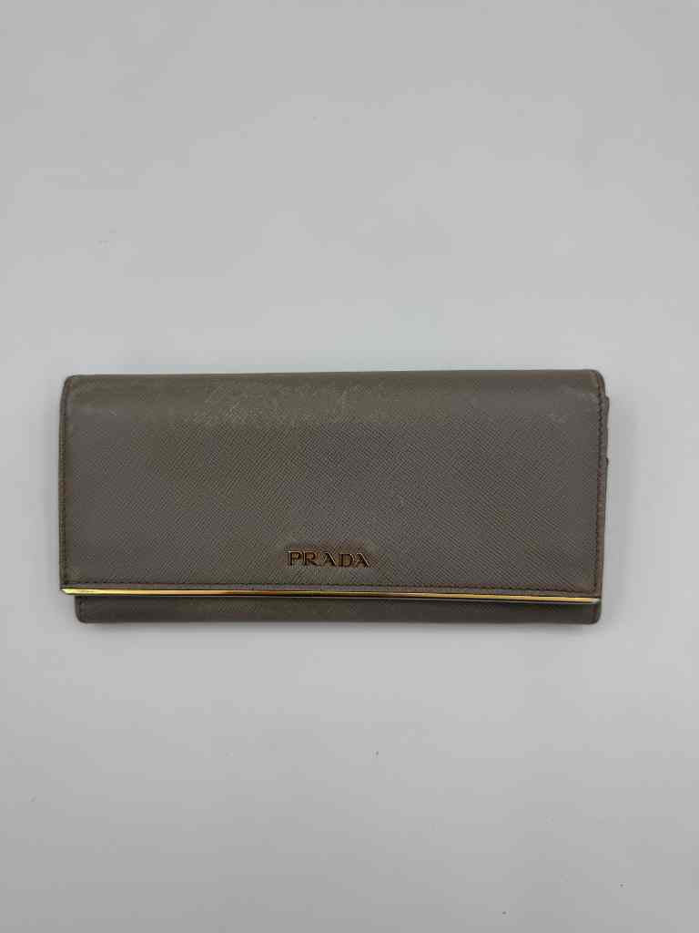 PRADA Wallet