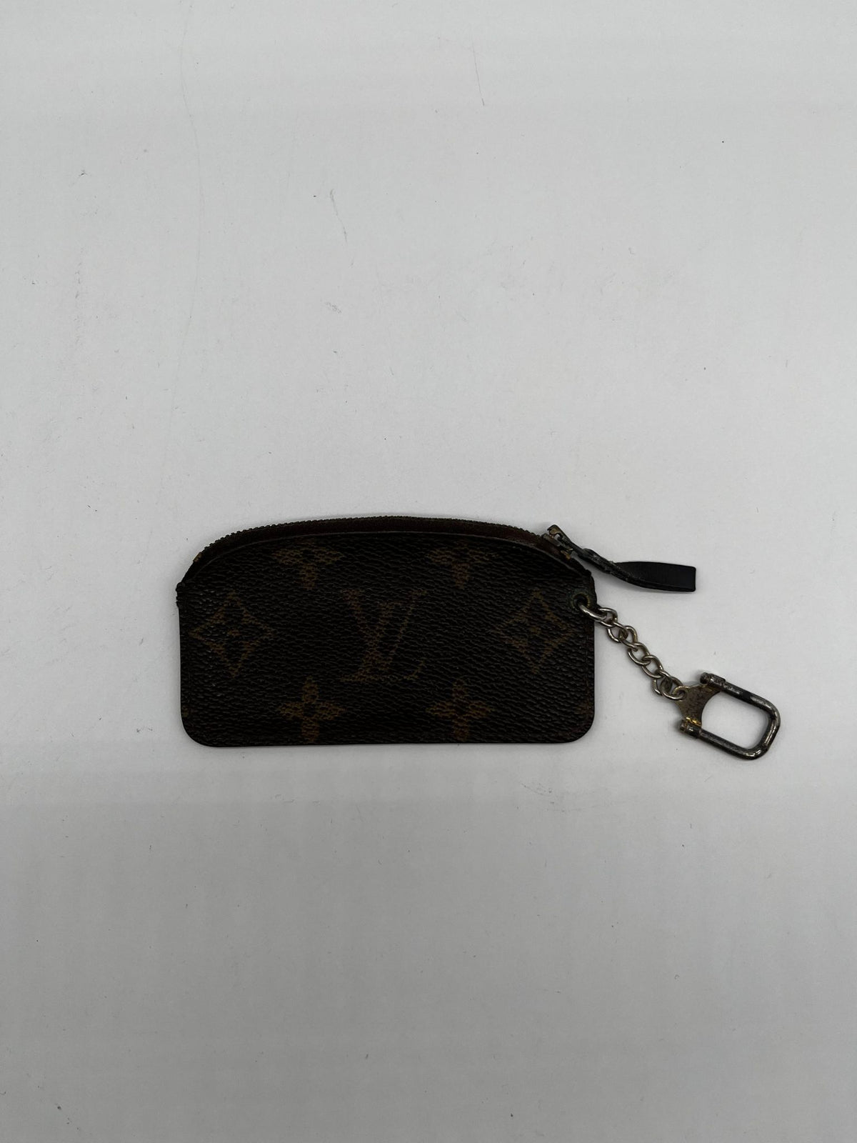 LOUIS VUITTON Pouch