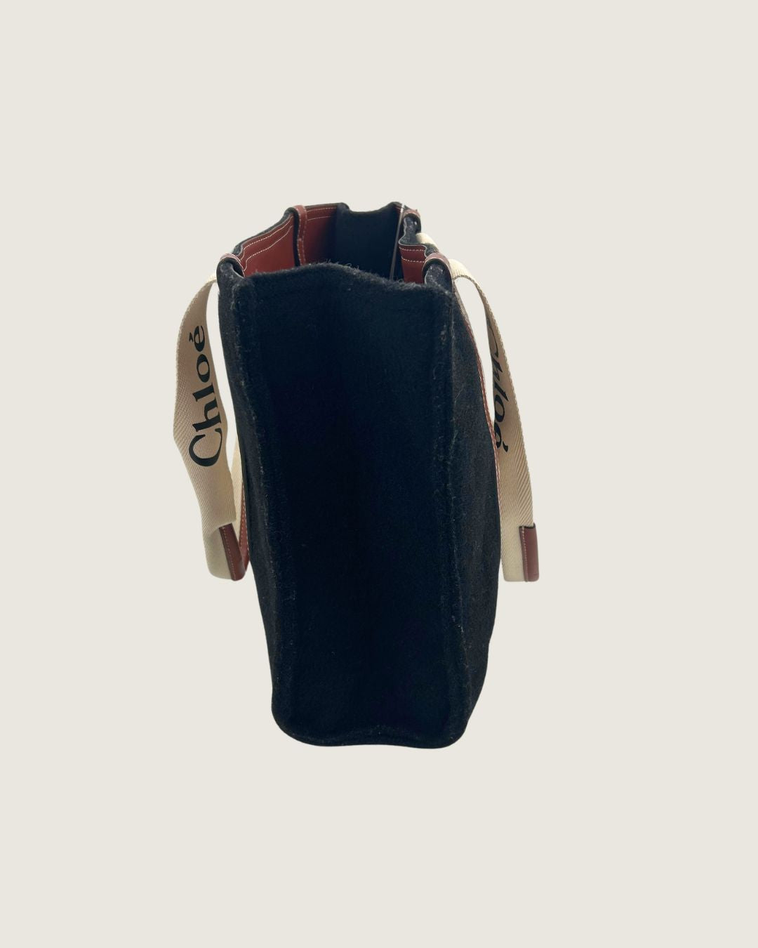 CHLOÉ Excellent: This item is gently used Handbag