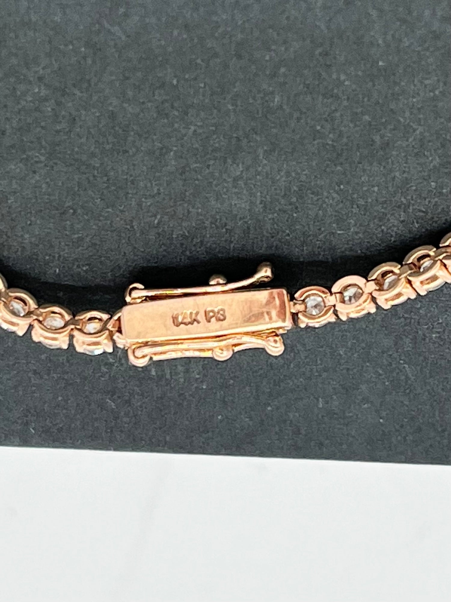 14k gold Like New / NWOT: Item is pristine Bracelet