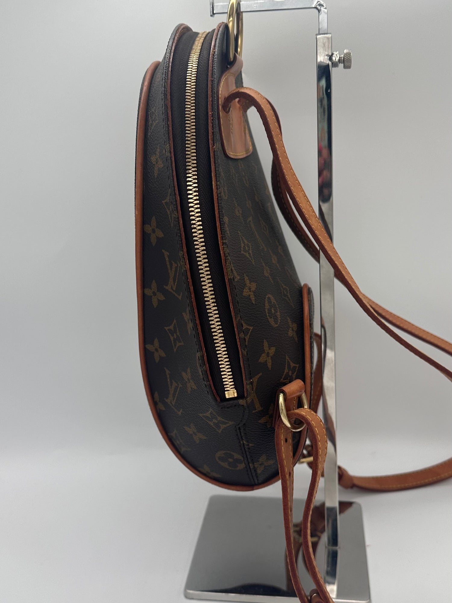 LOUIS VUITTON Backpack
